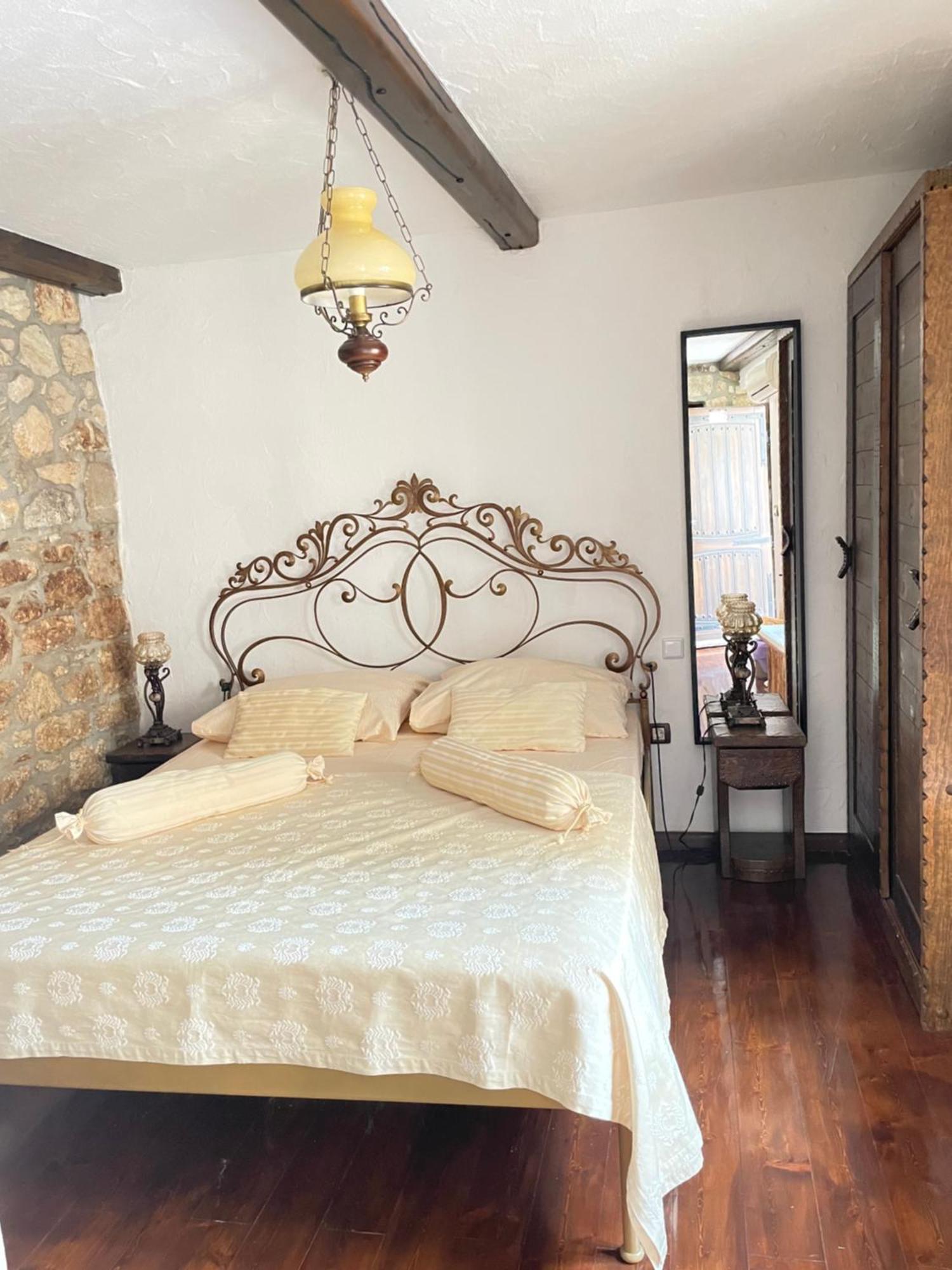 Stone House Srida Lejlighed Baška Voda Eksteriør billede